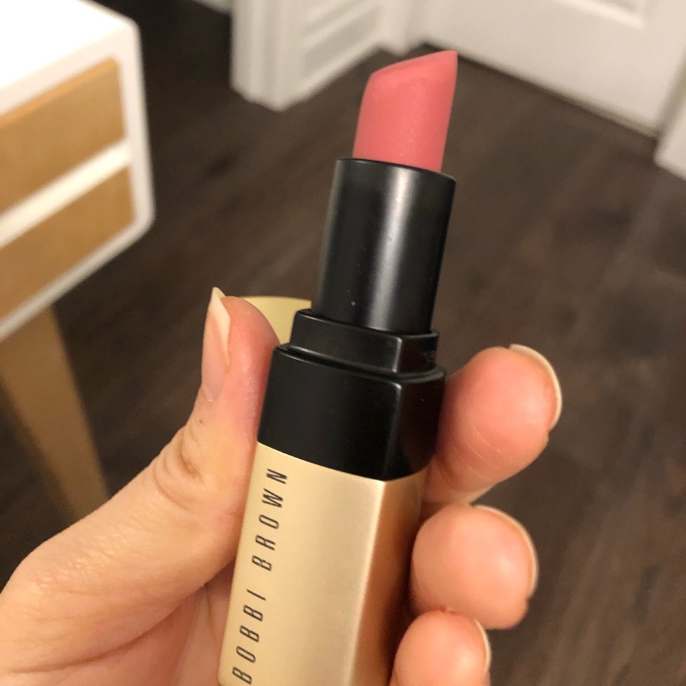 Bobbi brown Luxe Matte Lip Colour